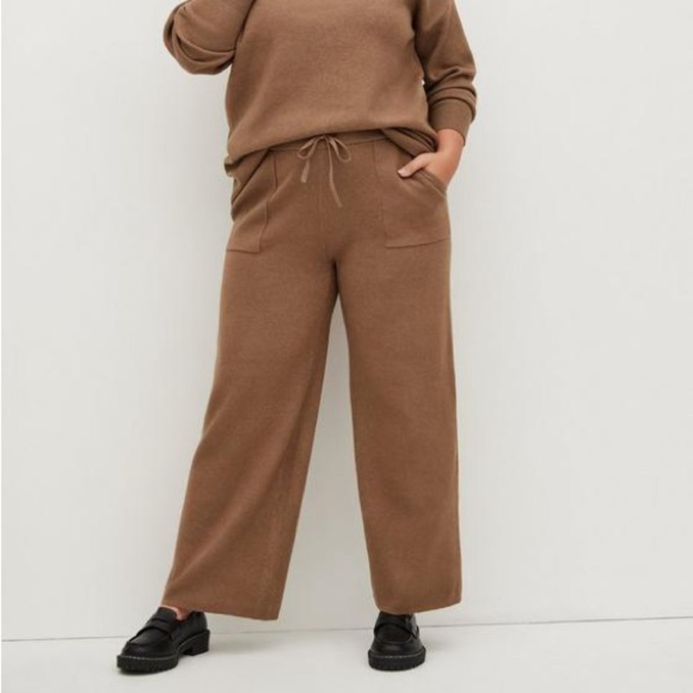 TORRID Pull-On Wide Leg Luxe Cozy Fleece Mid-Rise Pant -  Caribou